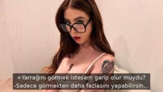 Annem Evde Spor Yaparken Arkasına Geçip Sikimi Sürttürdüm
